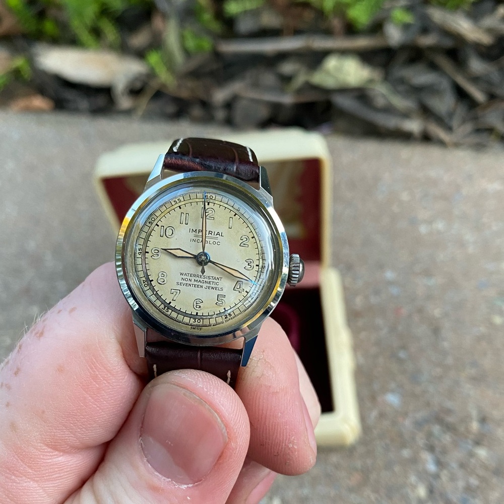 NOS 1944 Imperial Swiss Watch - Picture 13 of 17